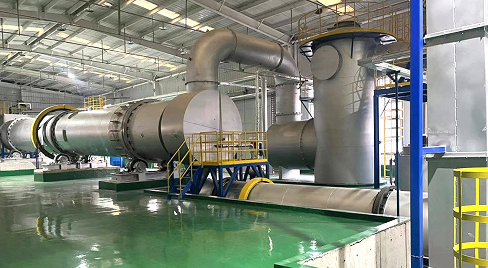 معدات إنتاج المواد القائمة على الكربون